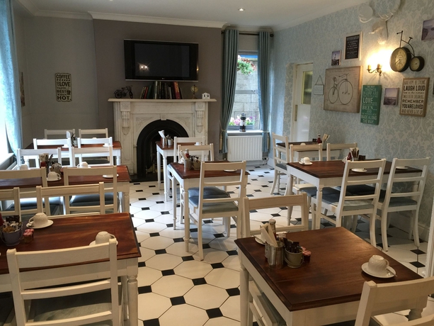 Imagen del bar/restaurante del Hotel Charleville Lodge. Foto 6