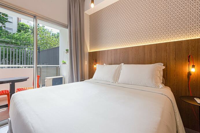 Imagen general del Hotel Charlie Girassol Vila Madalena. Foto 12