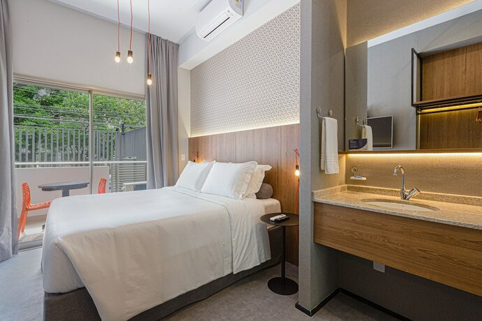 Imagen general del Hotel Charlie Girassol Vila Madalena. Foto 18