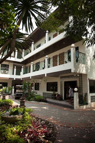 Imagen de los exteriores del Hotel Charlie House Pinklao. Foto 4