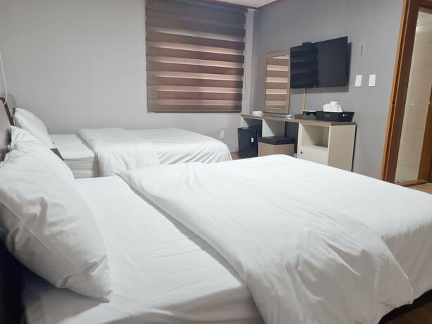 Imagen de la habitación del Hotel Charlie, Jeju. Foto 17