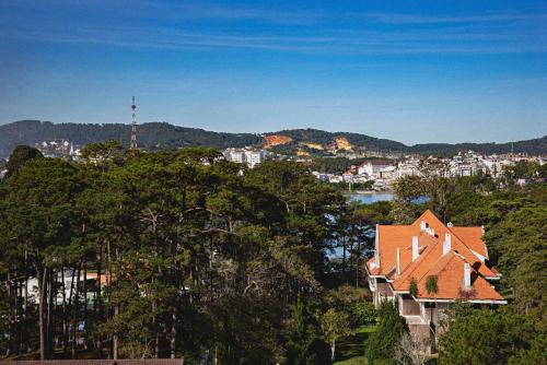 Imagen general del Hotel Charlie Mansion Dalat. Foto 5