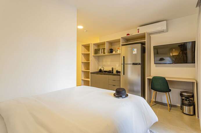 Imagen de la habitación del Hotel Charlie Sabi&aacute; Ibirapuera. Foto 14