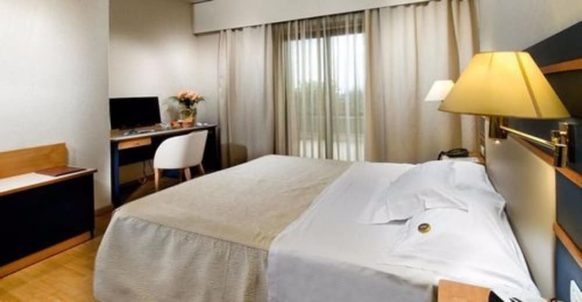 Imagen de la habitación del Hotel Charlie in Pesaro. Foto 13