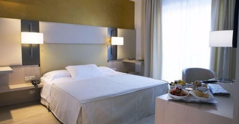 Imagen de la habitación del Hotel Charlie in Pesaro. Foto 14