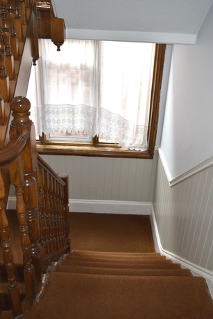 Imagen de los interiores del Hotel Charlies. Foto 15