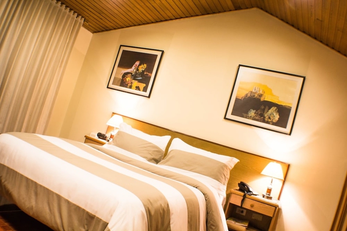 Imagen de la habitación del Hotel Charlies Place and Spa. Foto 5