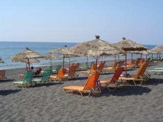 Imagen de los exteriores del Hotel Charlina. Foto 6