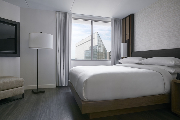 Imagen de la habitación del Hotel Charlotte Marriott City Center. Foto 2