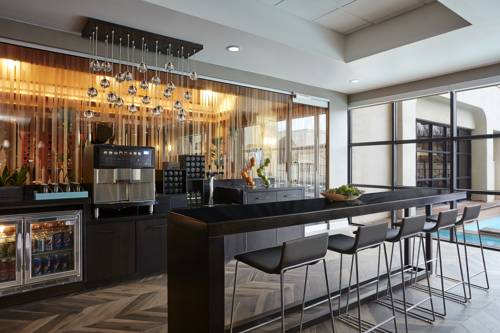 Imagen de la habitación del Hotel Charlotte Marriott Southpark. Foto 2