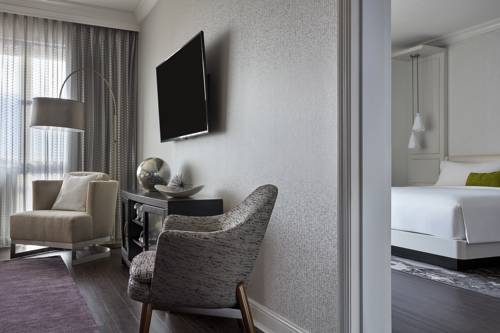 Imagen de la habitación del Hotel Charlotte Marriott Southpark. Foto 13