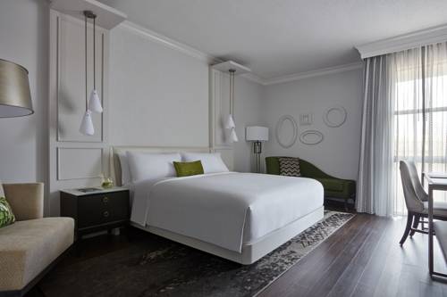 Imagen de la habitación del Hotel Charlotte Marriott Southpark. Foto 15