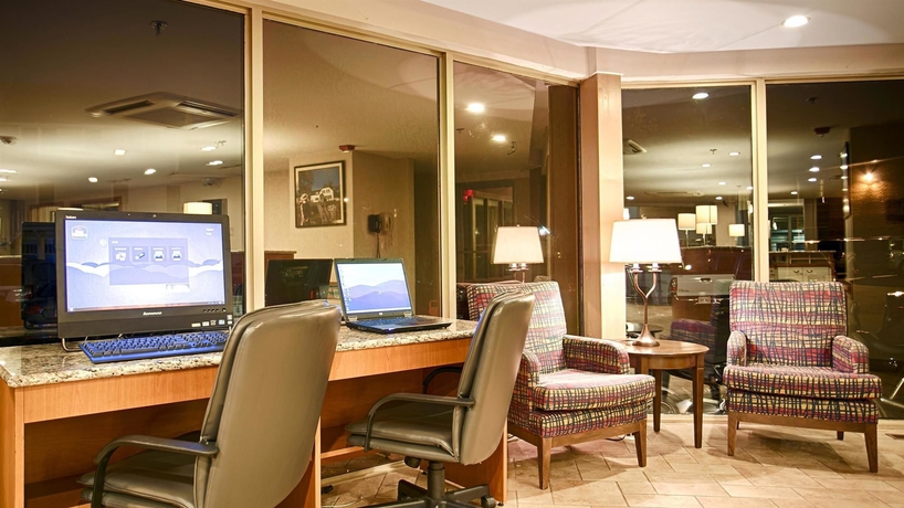 Imagen de los interiores del Hotel Charlottetown Inn and Conference Centre. Foto 12