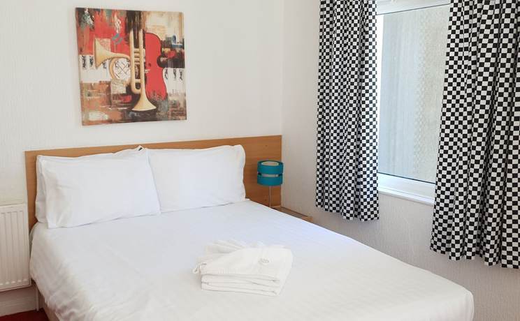 Imagen de la habitación del Hotel Charlton Aparthotel. Foto 13