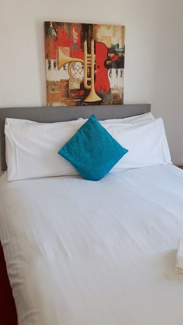 Imagen de la habitación del Hotel Charlton Aparthotel. Foto 17