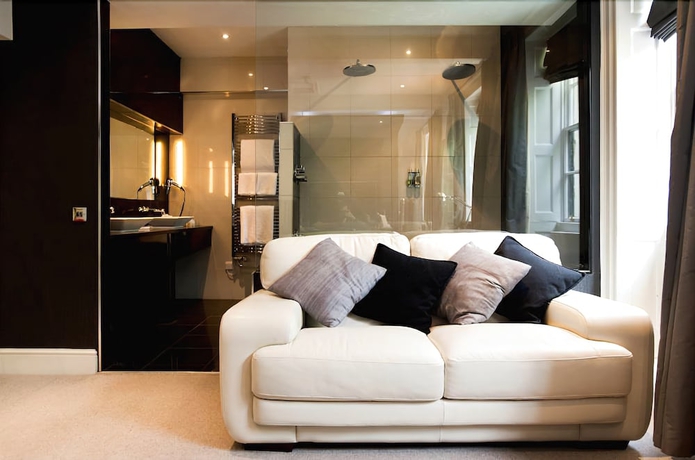 Imagen de la habitación del Hotel Charlton House Spa. Foto 8