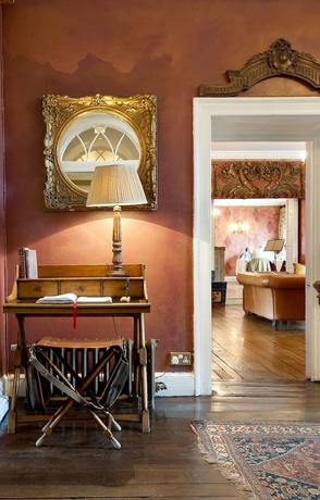 Imagen de los interiores del Hotel Charlton House Spa. Foto 17