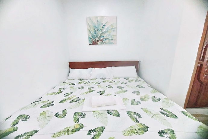 Imagen de la habitación del Hotel Charlz Angel Inn. Foto 13