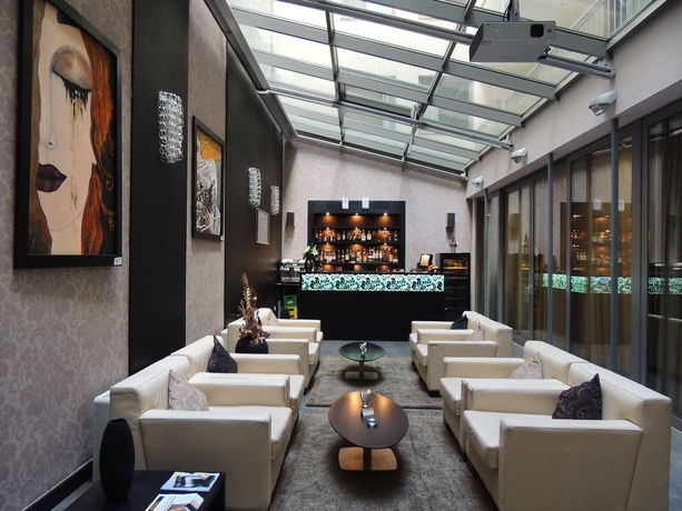 Imagen de los interiores del Hotel Charm Budapest. Foto 12