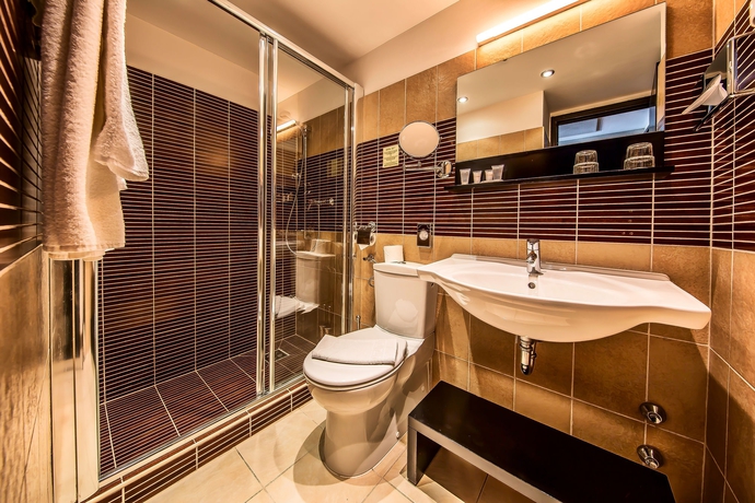 Imagen de la habitación del Hotel Charm Budapest. Foto 5