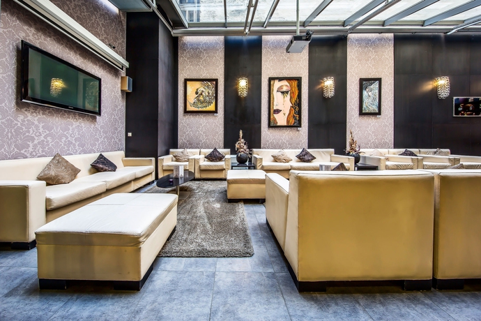 Imagen de los interiores del Hotel Charm Budapest. Foto 14