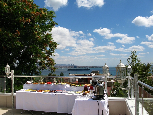Imagen del bar/restaurante del Hotel Charm, Estambul. Foto 5