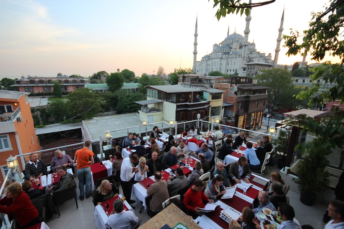 Imagen del bar/restaurante del Hotel Charm, Estambul. Foto 8