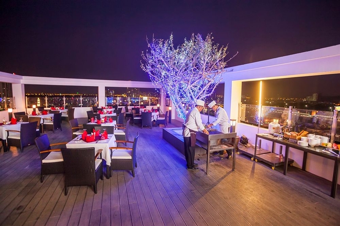 Imagen del bar/restaurante del Hotel Charm Suite Saigon. Foto 2