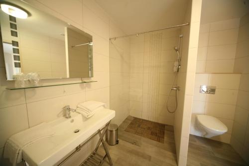 Imagen de la habitación del Hotel Charme Montb&eacute;liard. Foto 6