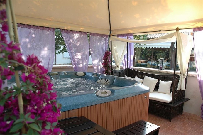 Imagen de los exteriores del Hotel Charme Villa Principe Di Fitalia. Foto 18