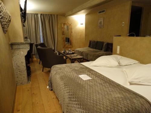 Imagen de la habitación del Hotel Charme & Business Hôtel Lyon. Foto 4