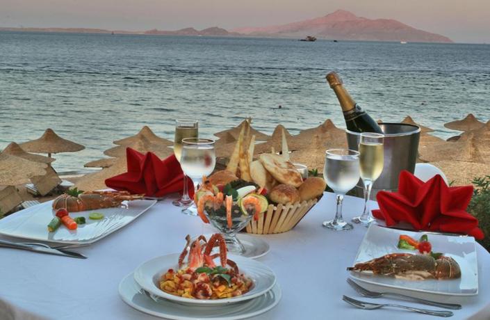 Imagen general del Hotel Charmillion Club Resort. Foto 9