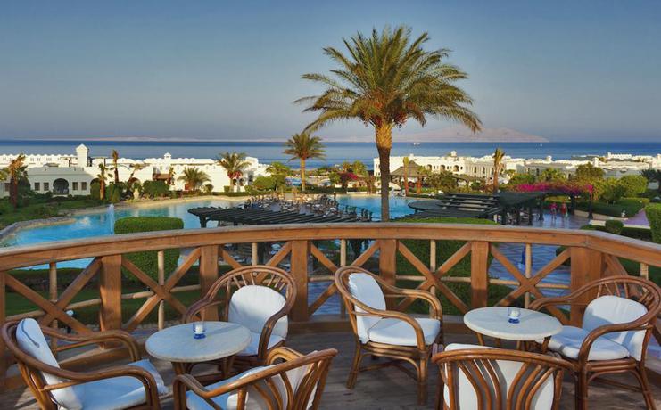 Imagen general del Hotel Charmillion Club Resort. Foto 14