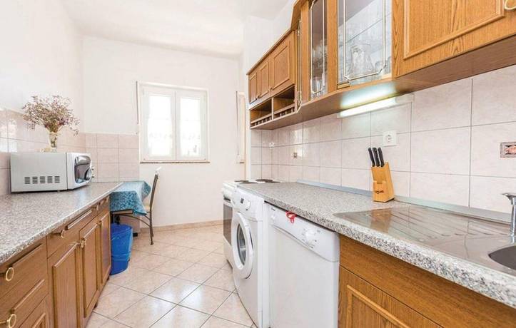Imagen de la habitación del Hotel Charming Apartments House in Rab to 17 Persons. Foto 12