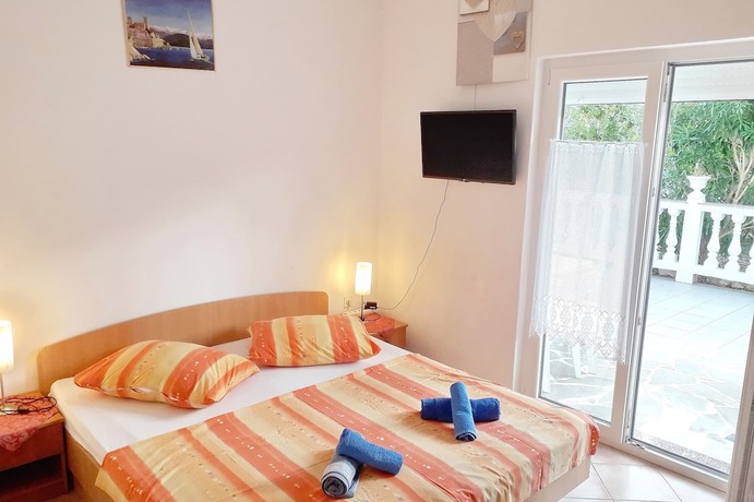 Imagen de la habitación del Hotel Charming Apartments House in Rab to 17 Persons. Foto 14