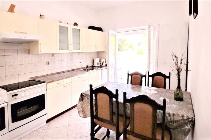 Imagen de la habitación del Hotel Charming Apartments House in Rab to 17 Persons. Foto 15