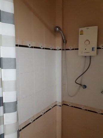 Imagen de la habitación del Hotel Charming Home Resort. Foto 26