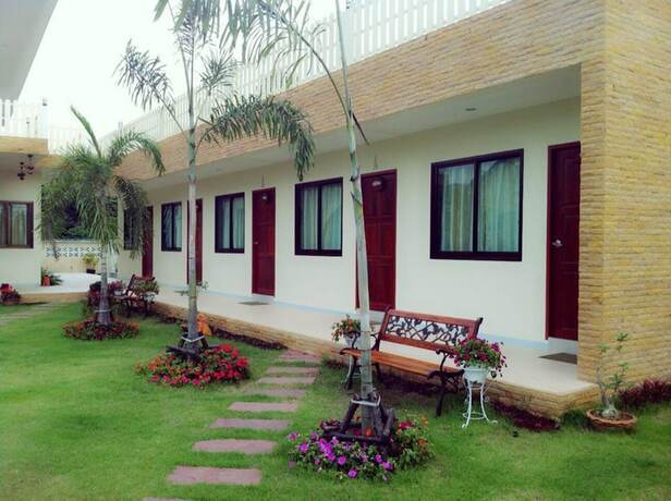 Imagen de los exteriores del Hotel Charming Home Resort. Foto 38