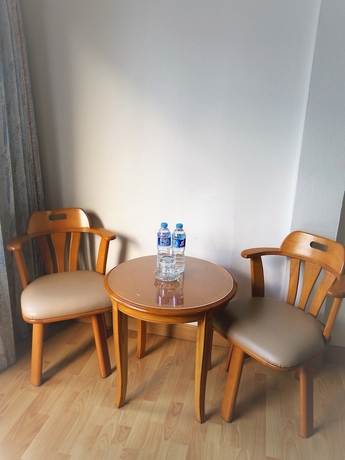 Imagen de la habitación del Hotel Charming Inn. Foto 5