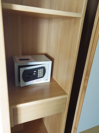 Imagen de la habitación del Hotel Charming Inn. Foto 6
