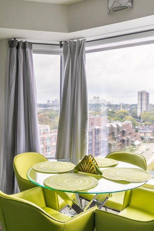 Imagen de la habitación del Hotel Charming Yorkville Condos. Foto 19