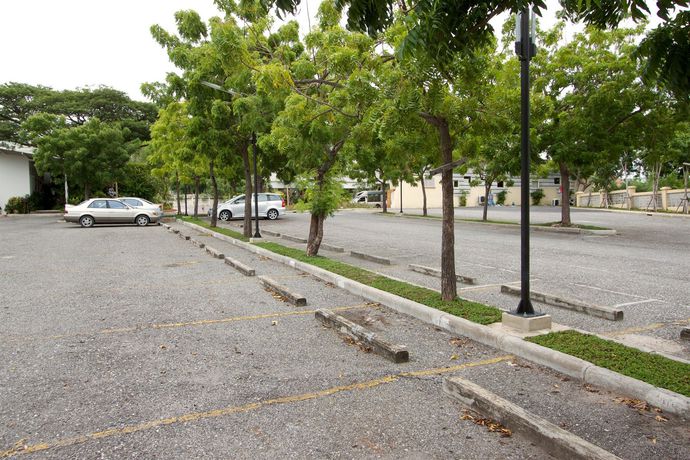Imagen de los interiores del Hotel Charn Residence. Foto 15