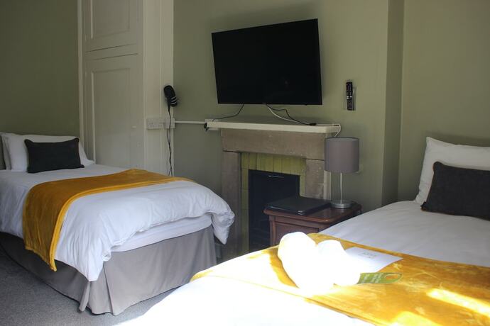 Imagen de la habitación del Hotel Charney Manor. Foto 12