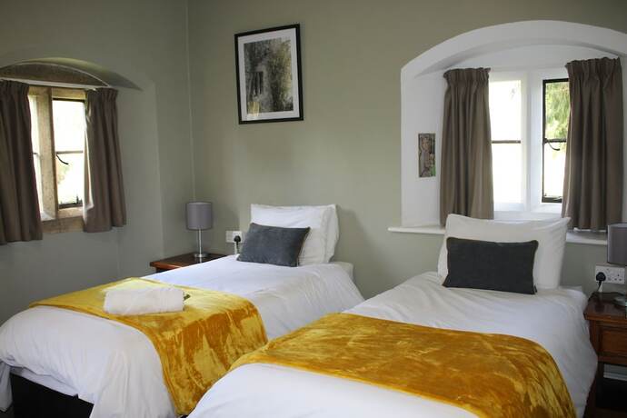 Imagen de la habitación del Hotel Charney Manor. Foto 17