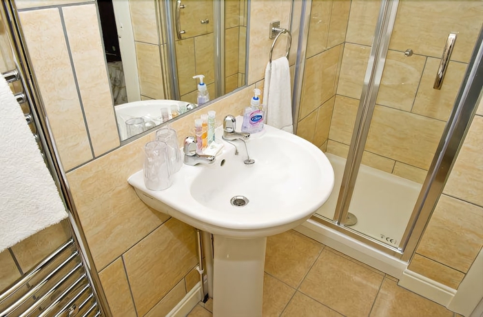 Imagen de la habitación del Hotel Charnwood Lodge. Foto 17