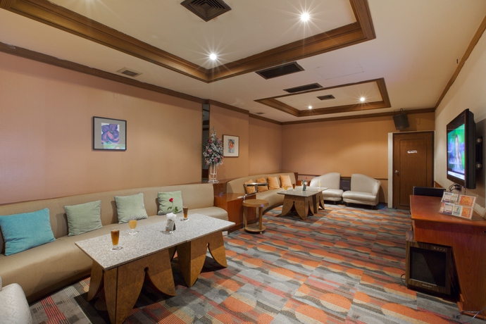 Imagen de los interiores del Hotel Charoen. Foto 12