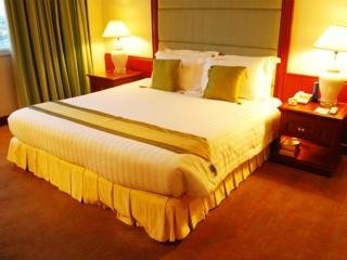 Imagen de la habitación del Hotel Charoen Thani Khon Kean. Foto 8