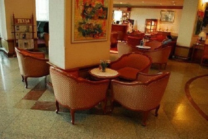 Imagen de los interiores del Hotel Charoenthani Khonkaen. Foto 19