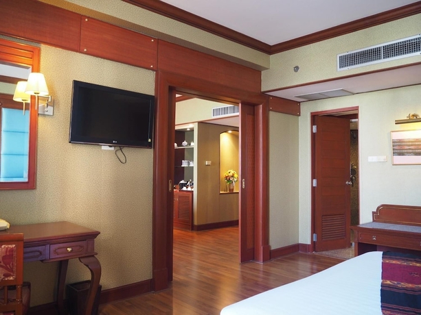 Imagen de la habitación del Hotel Charoenthani Khonkaen. Foto 6