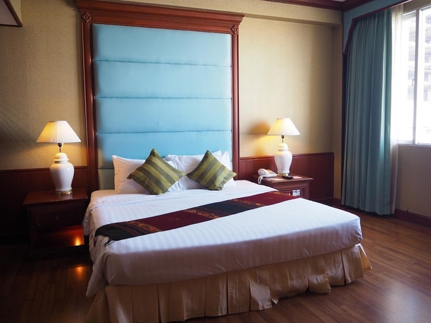 Imagen de la habitación del Hotel Charoenthani Khonkaen. Foto 8